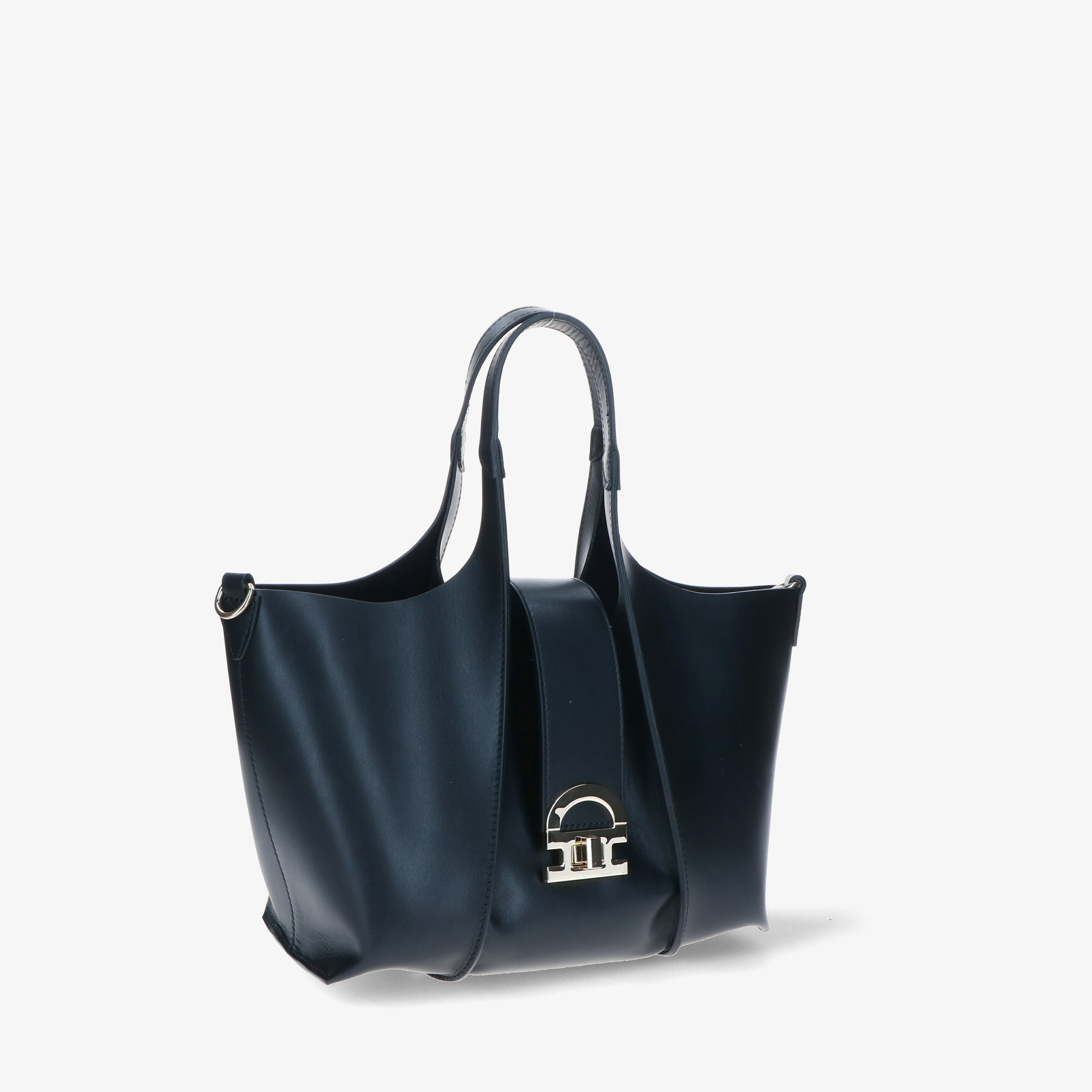 Prestige 2421 - Charlotte Pelletteria