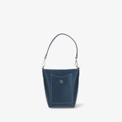 Elite 0701 - Charlotte Pelletteria