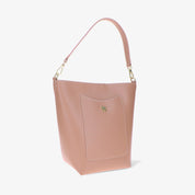Elite 0702 - Charlotte Pelletteria