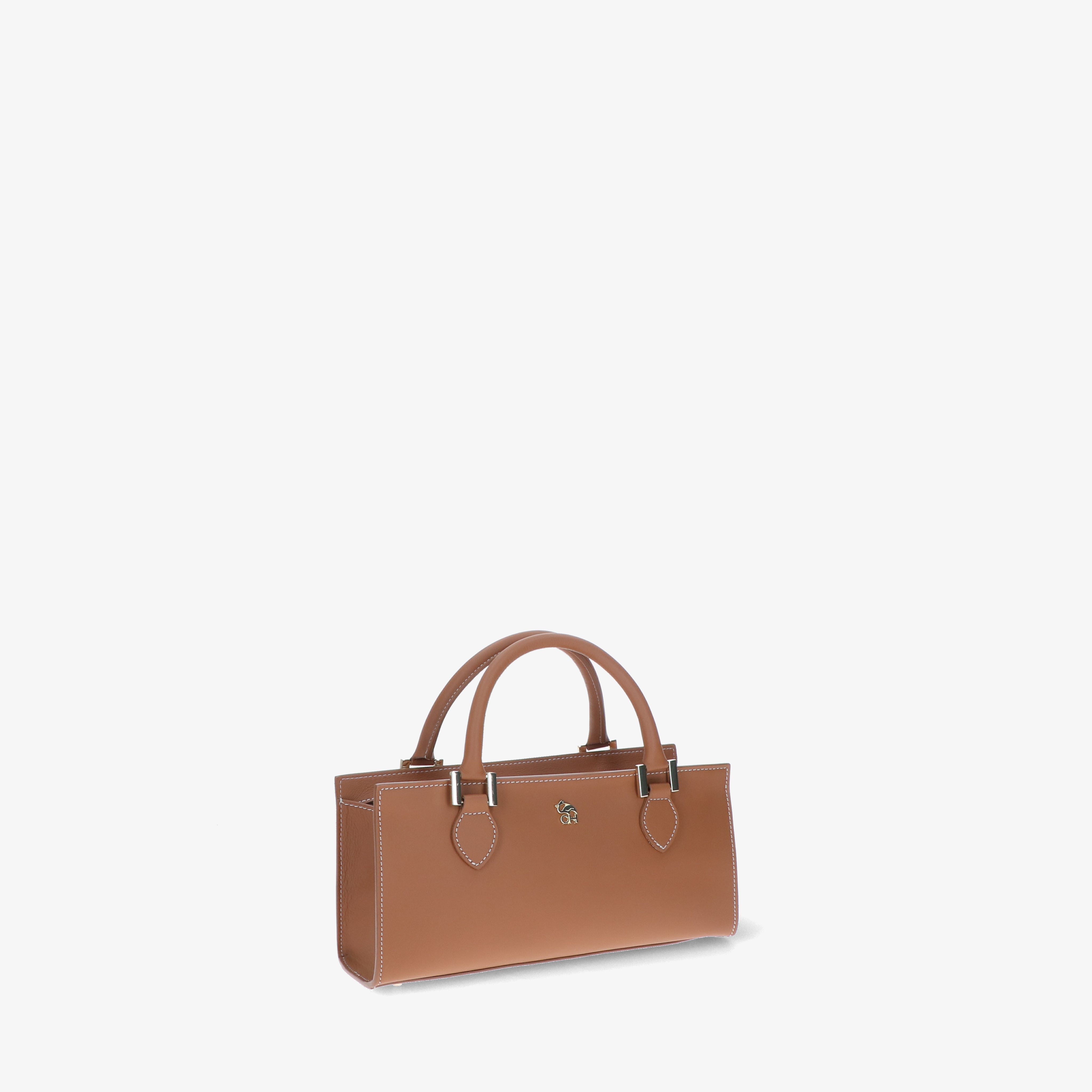 Elite 0690 - Charlotte Pelletteria