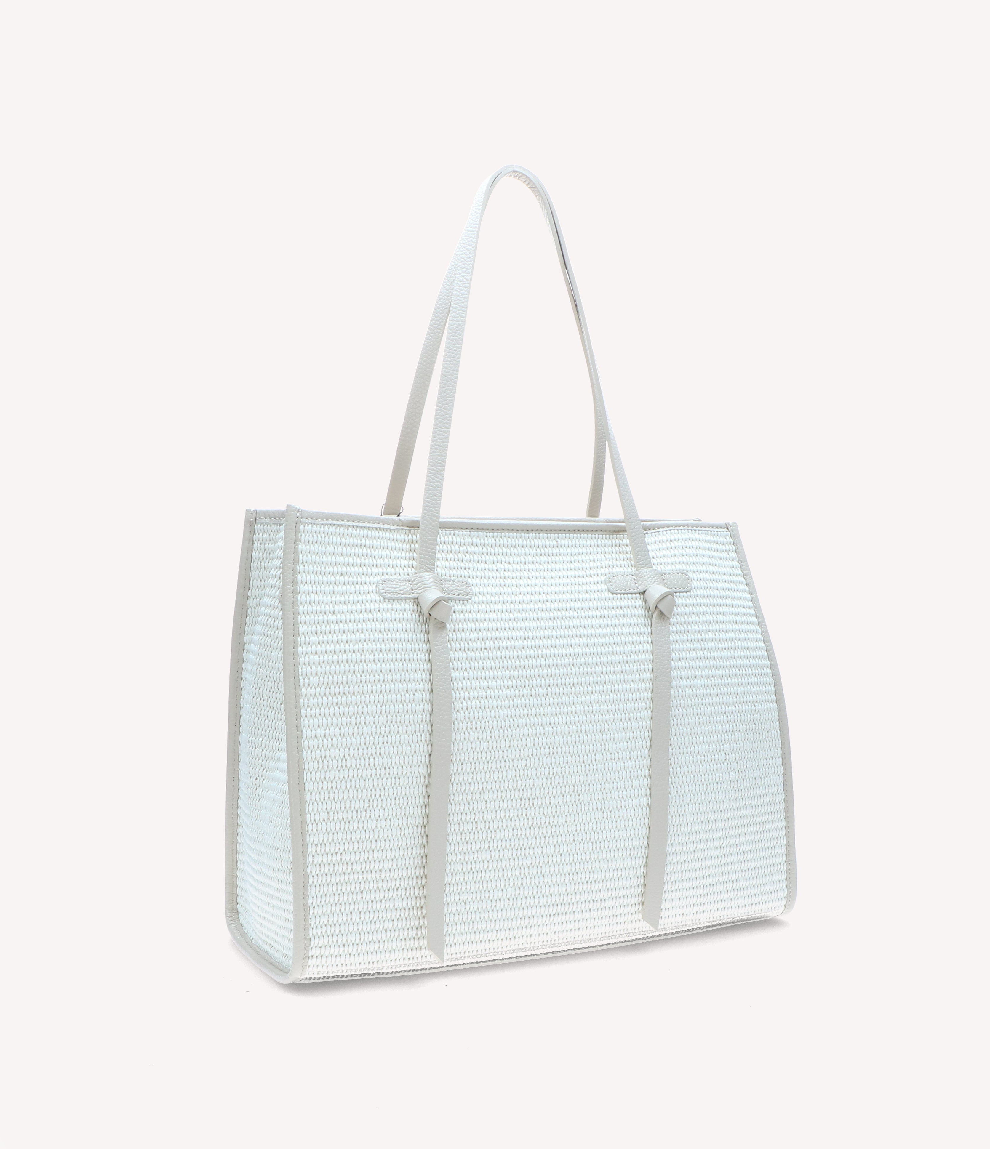 Exilis 0649 - Charlotte Pelletteria