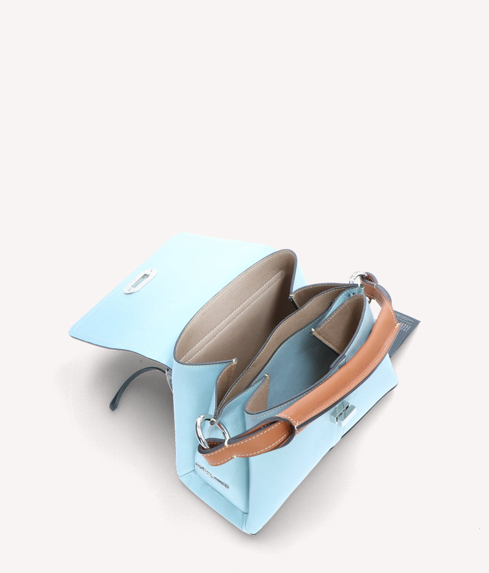 Ixop 3674 - Charlotte Pelletteria