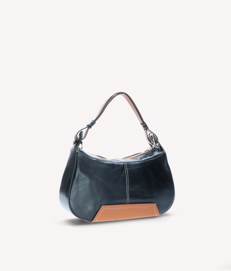 Ixop 3023 - Charlotte Pelletteria