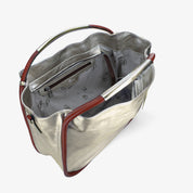 Lago 3813 - Charlotte Pelletteria