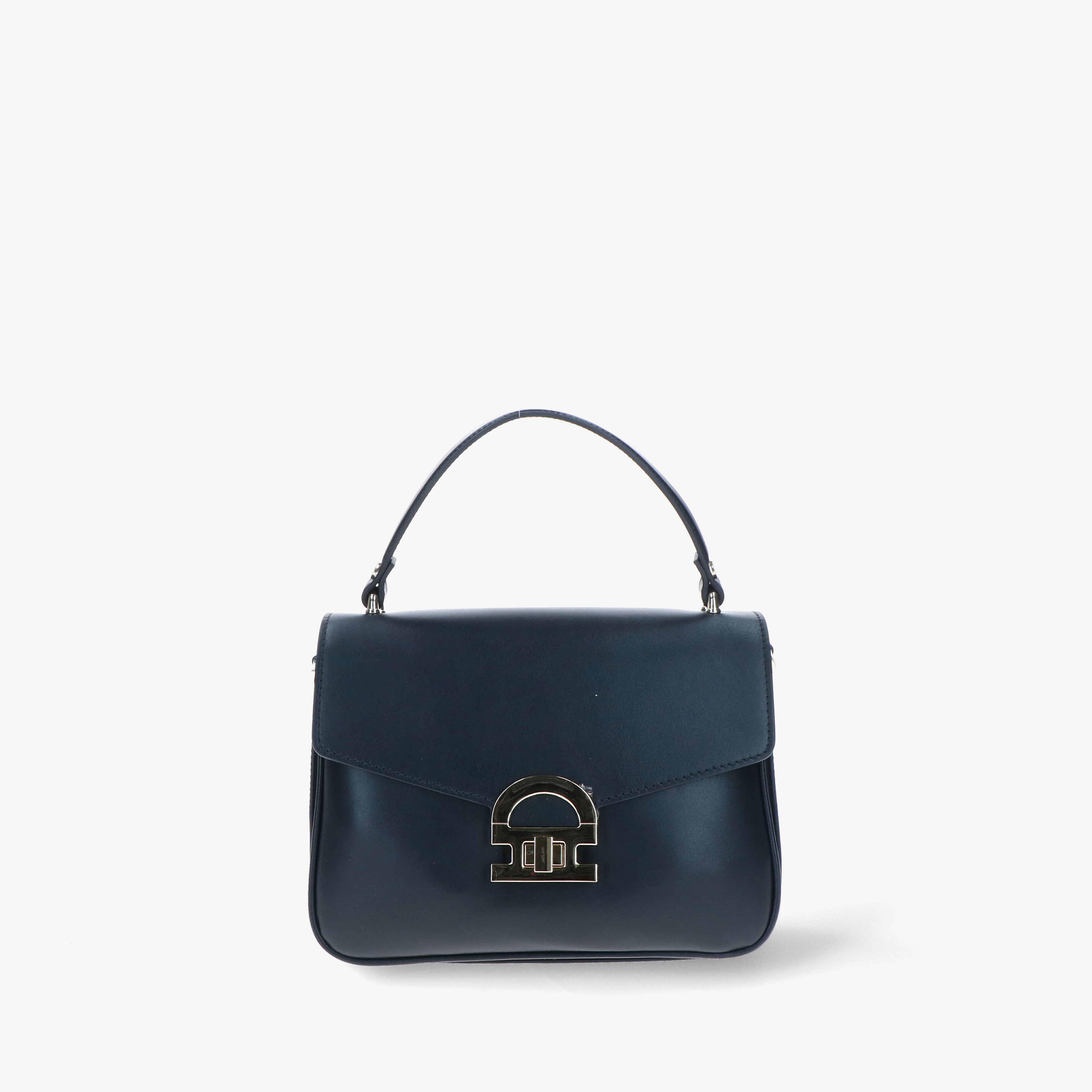 Prestige 3188 - Charlotte Pelletteria