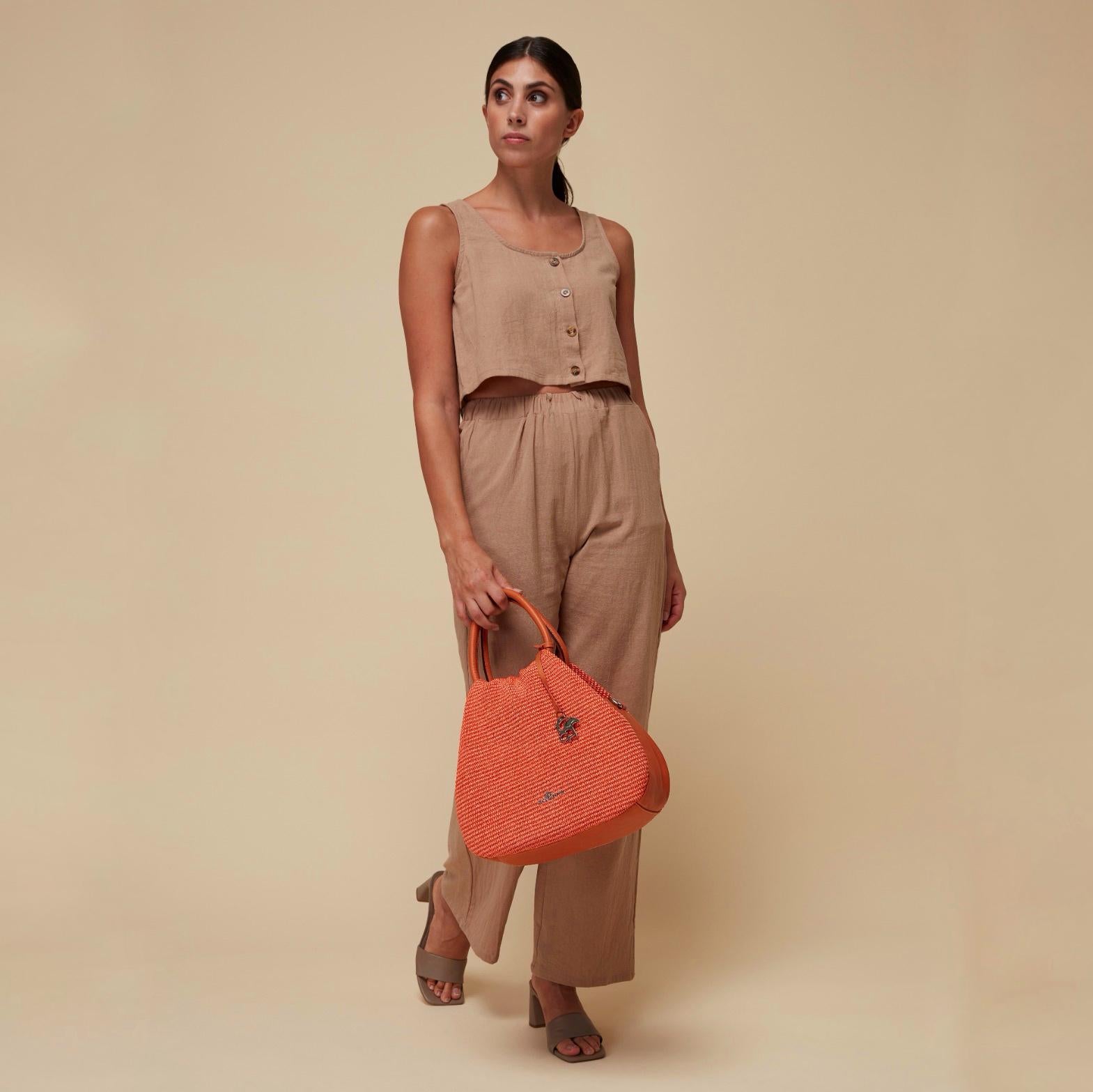 Exilis 3228 - Charlotte Pelletteria