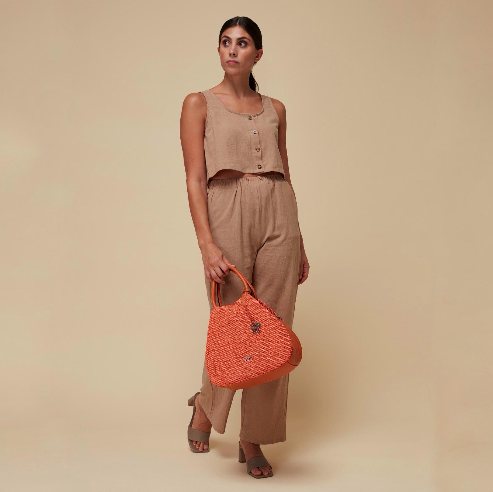 Exilis 3228 - Charlotte Pelletteria