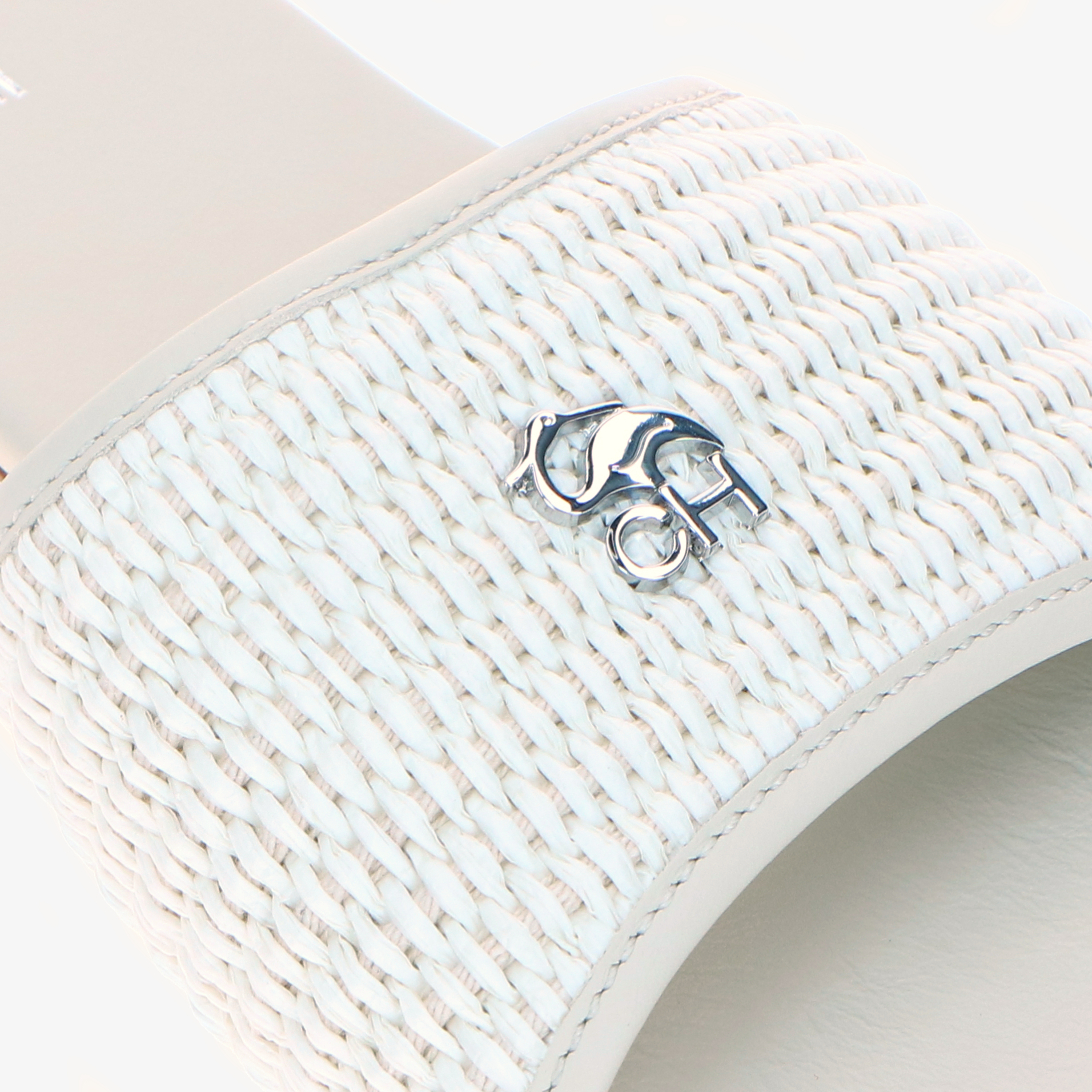 Exilis Sandals